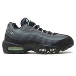 NIKE AIR MAX 95 Vapour Green sneakers with gradient design and Air Max cushioning.