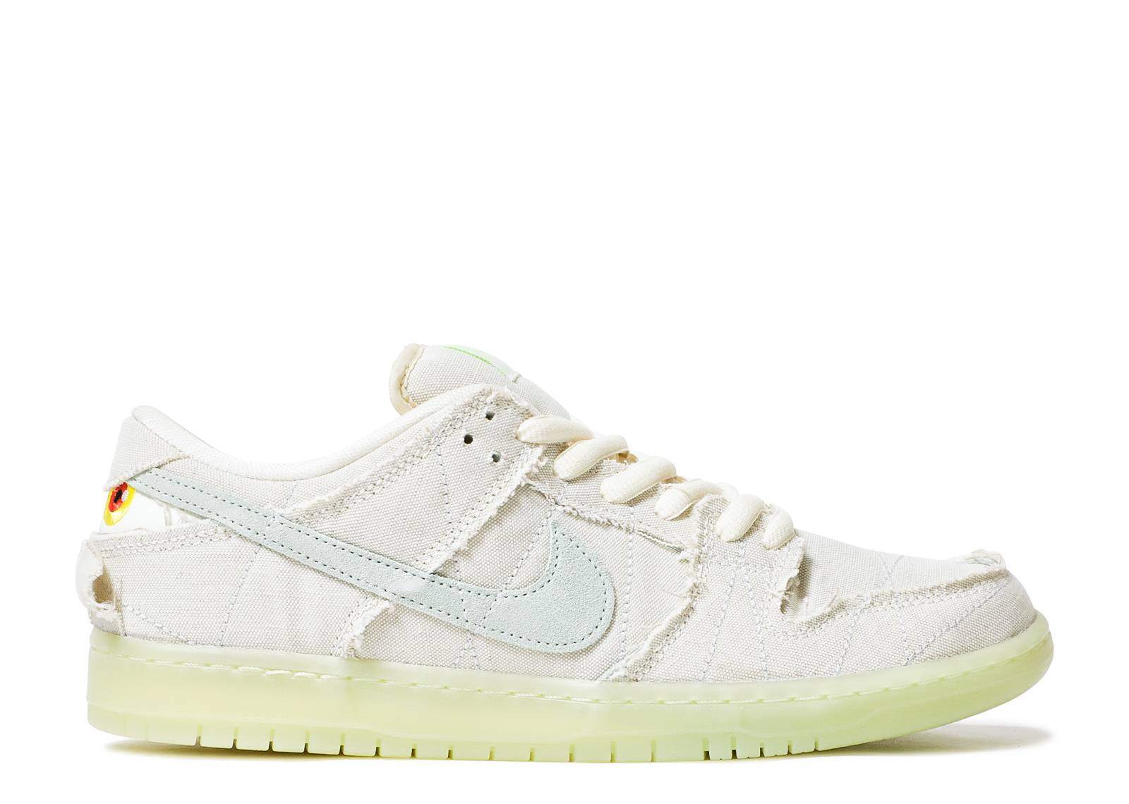 Nike SB Dunk Low Mummy sneaker with off-white design and glow-in-the-dark sole.