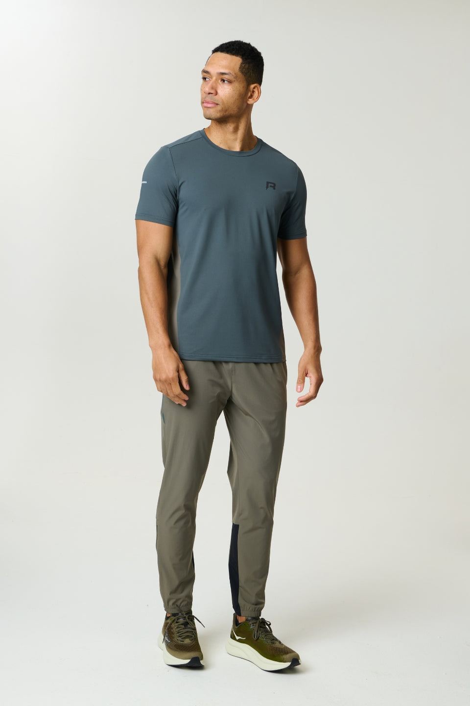 Reprimo Vortex T-Shirt in Dark Moss and Grey Velvet with ergonomic panels and lightweight performance fabric.