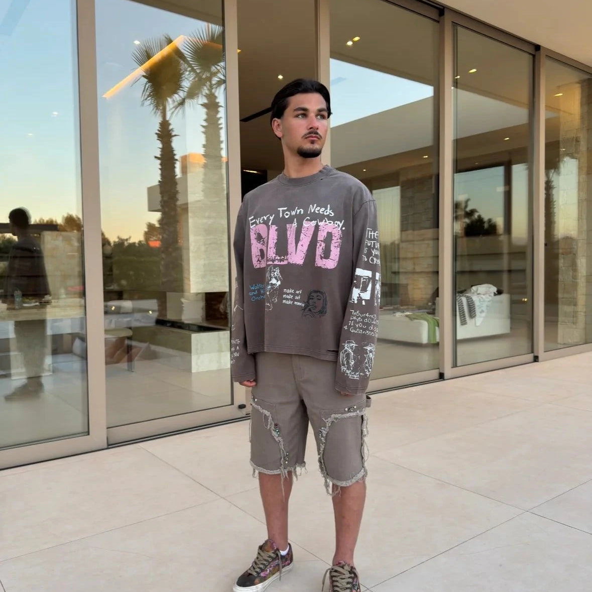 Suavo World Boulevard long sleeve charcoal shirt with vintage wash and detailed sketch artwork