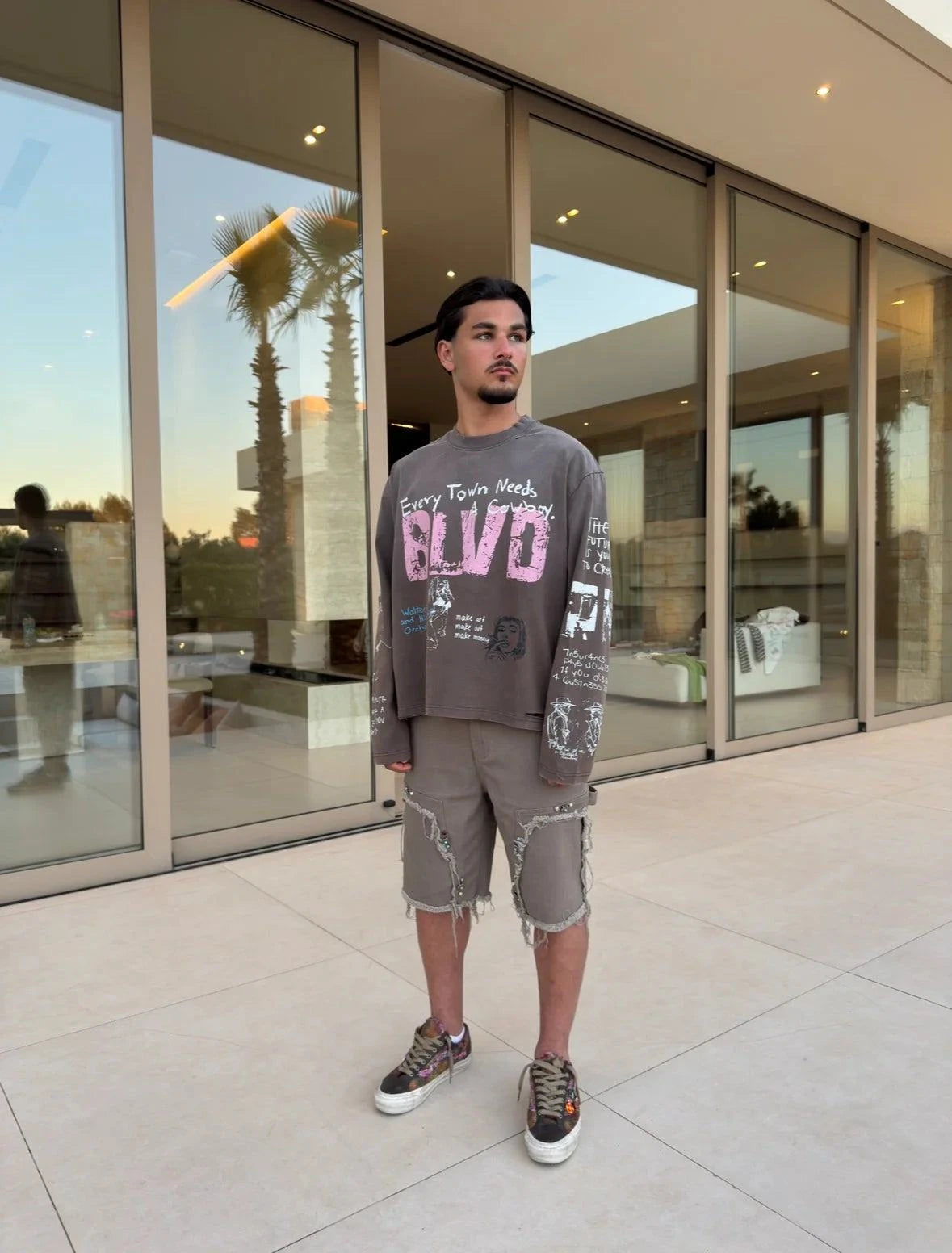Suavo World Boulevard long sleeve charcoal shirt with vintage wash and detailed sketch artwork