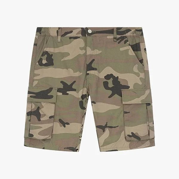 Siarr camo shorts in green with cargo pockets and belt loops, regular fit cotton material