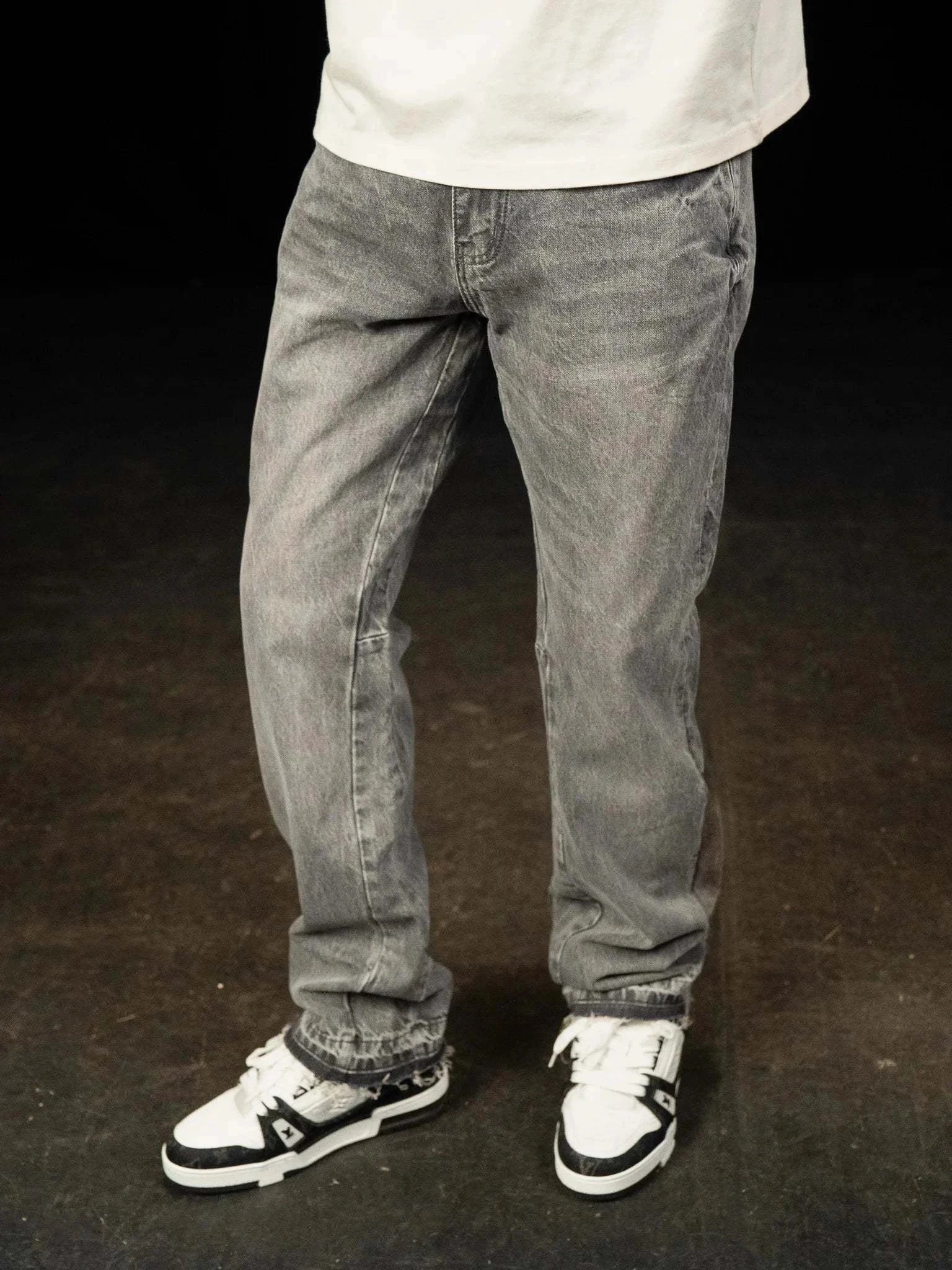 Siarr Flared Jeans in Triple Grey with 32-inch leg length and open hem, 100% denim flared fit