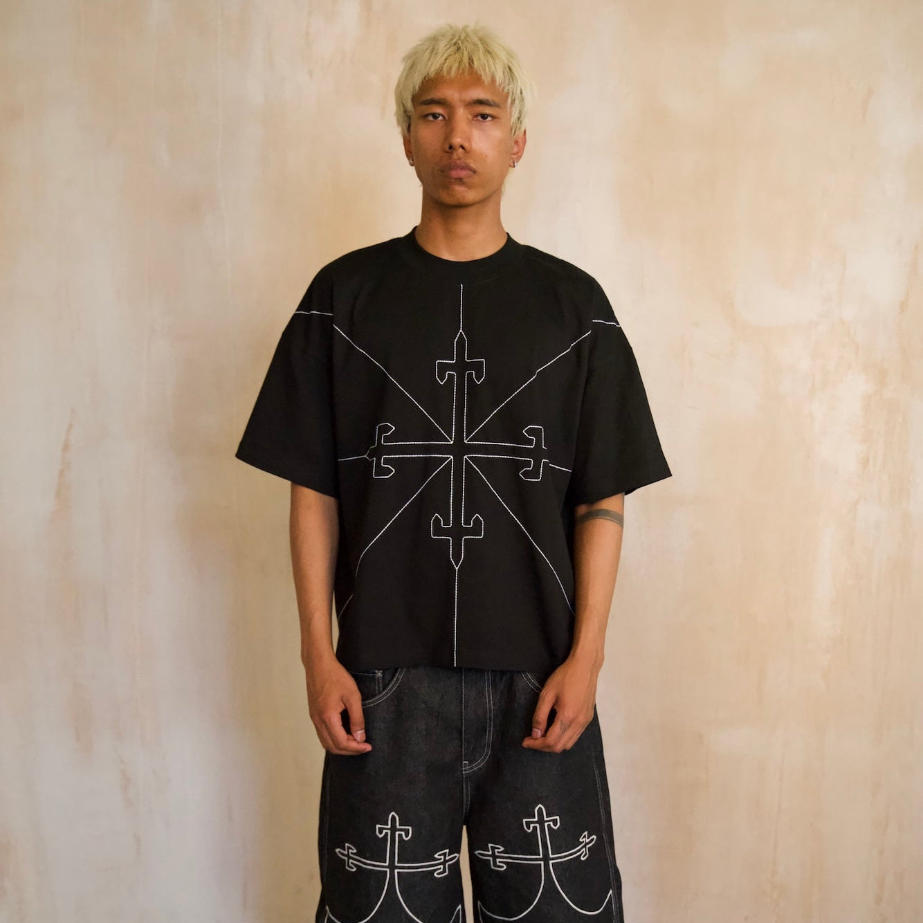 Black Saint Mind Pathway oversized cotton T-shirt with embroidery, worn by 5ft10 model