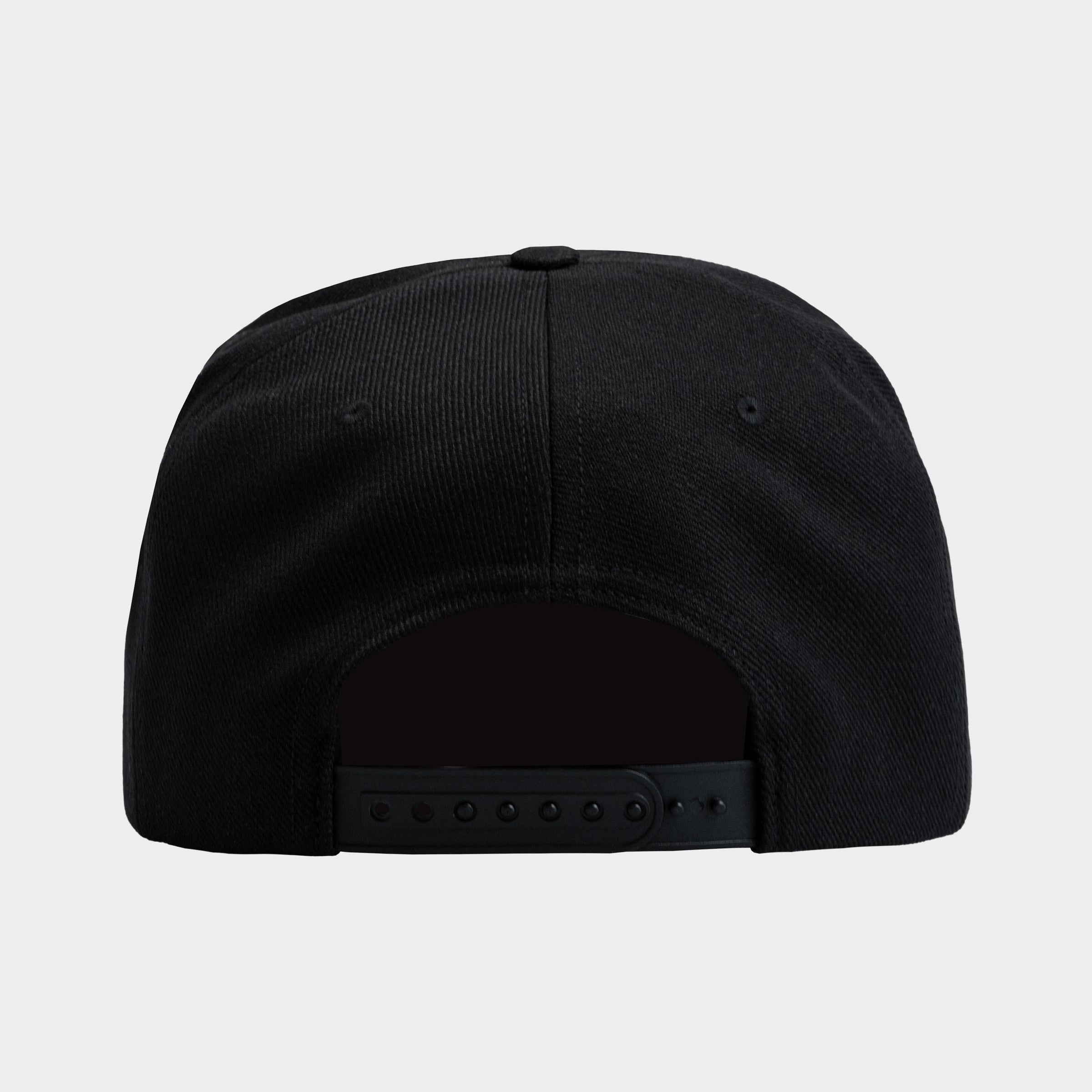Eric Emanuel EE Basic Hat in black and off white colors