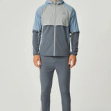 Men's Reprimo Vortex Windbreaker in dusky blue with ergonomic fit and reflective details