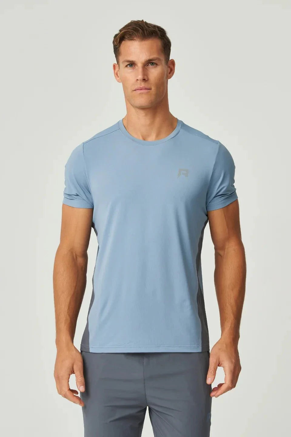 Reprimo Vortex T-Shirt in dusky blue with ergonomic panels and lightweight fabric for athletic performance