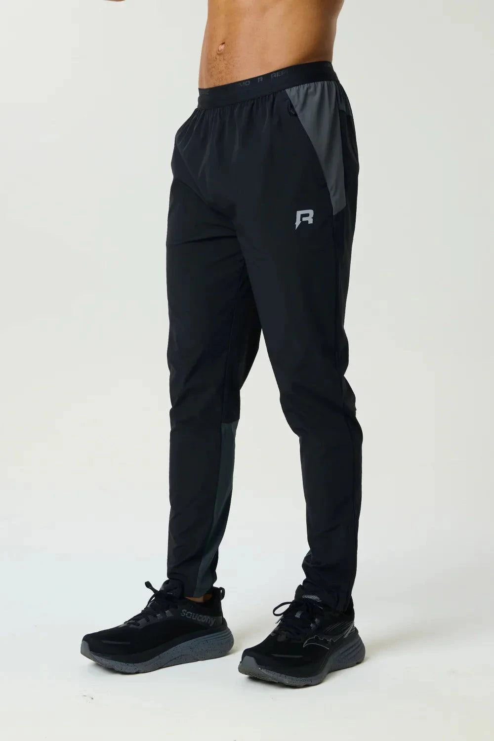 Reprimo Flight Pant in slate and obsidian with functional pockets and reflective strips for enhanced visibility and comfort
