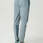 Reprimo Flight Pant Tide Marble with functional pockets and reflective strips for enhanced visibility and comfort