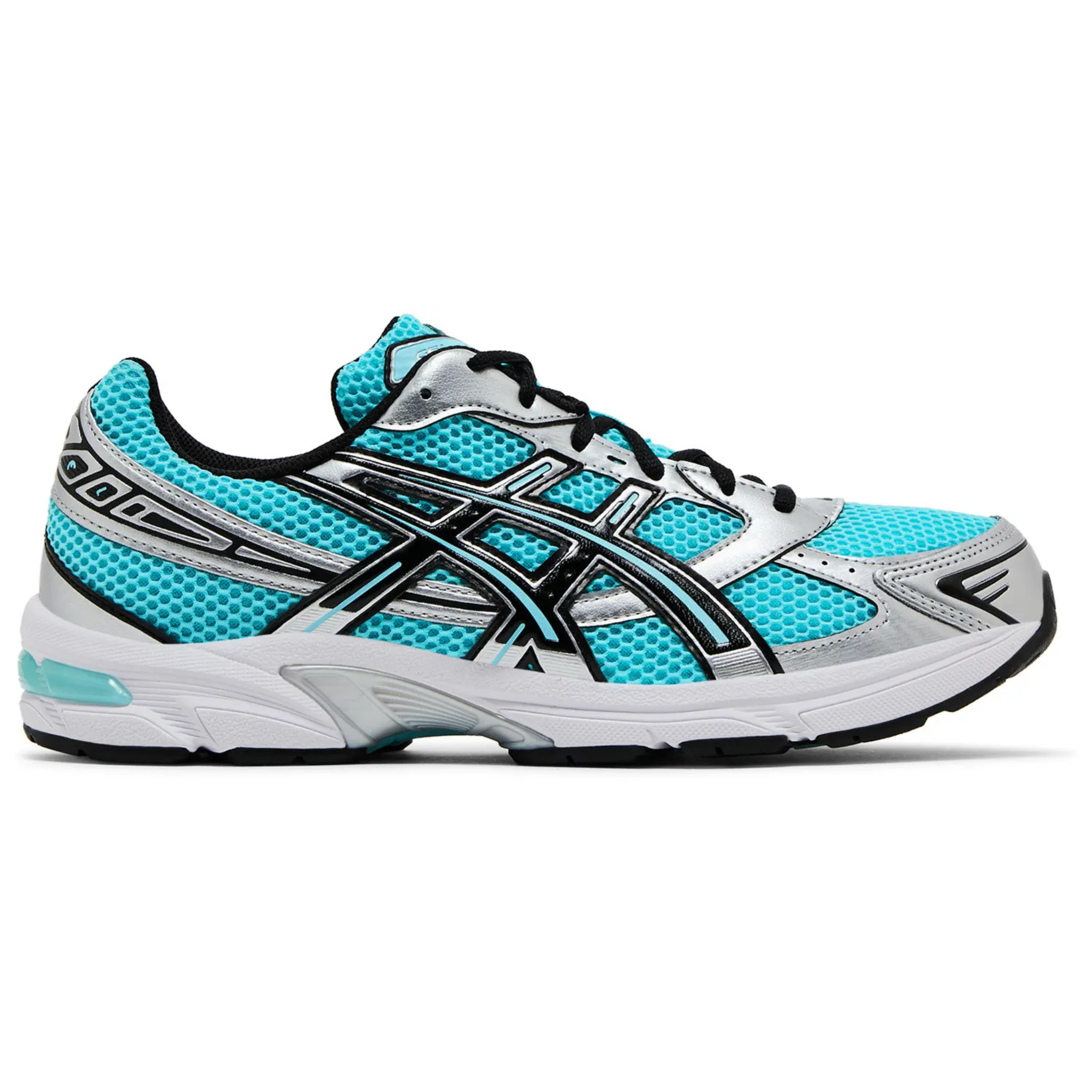 Gel 1130 Aqua Silver running shoe with aqua mesh and silver accents, black detailing on sole and laces