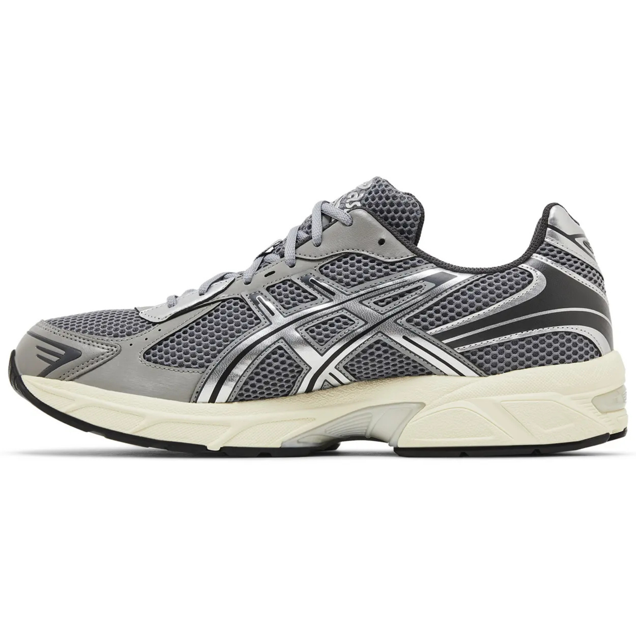 ASICS Gel 1130 sneaker in clay grey and pure silver color.