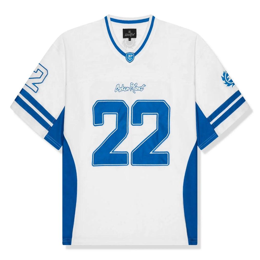 BROKEN PLANET MARKET white and blue football jersey with number 22.