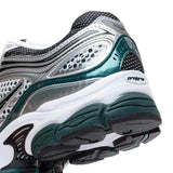 Saucony ProGrid Omni 9 Pine Green running shoe side view