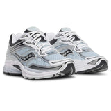 Saucony ProGrid Omni 9 running shoe in Plein Air color scheme