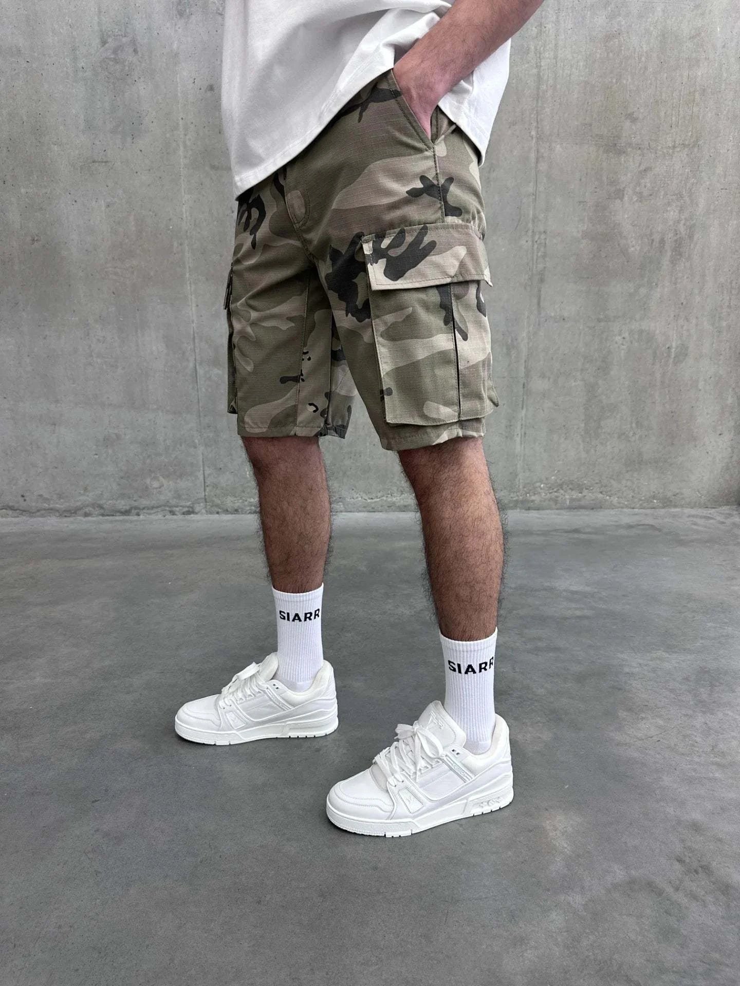 Siarr camo shorts green with cargo pockets and belt loops in regular fit