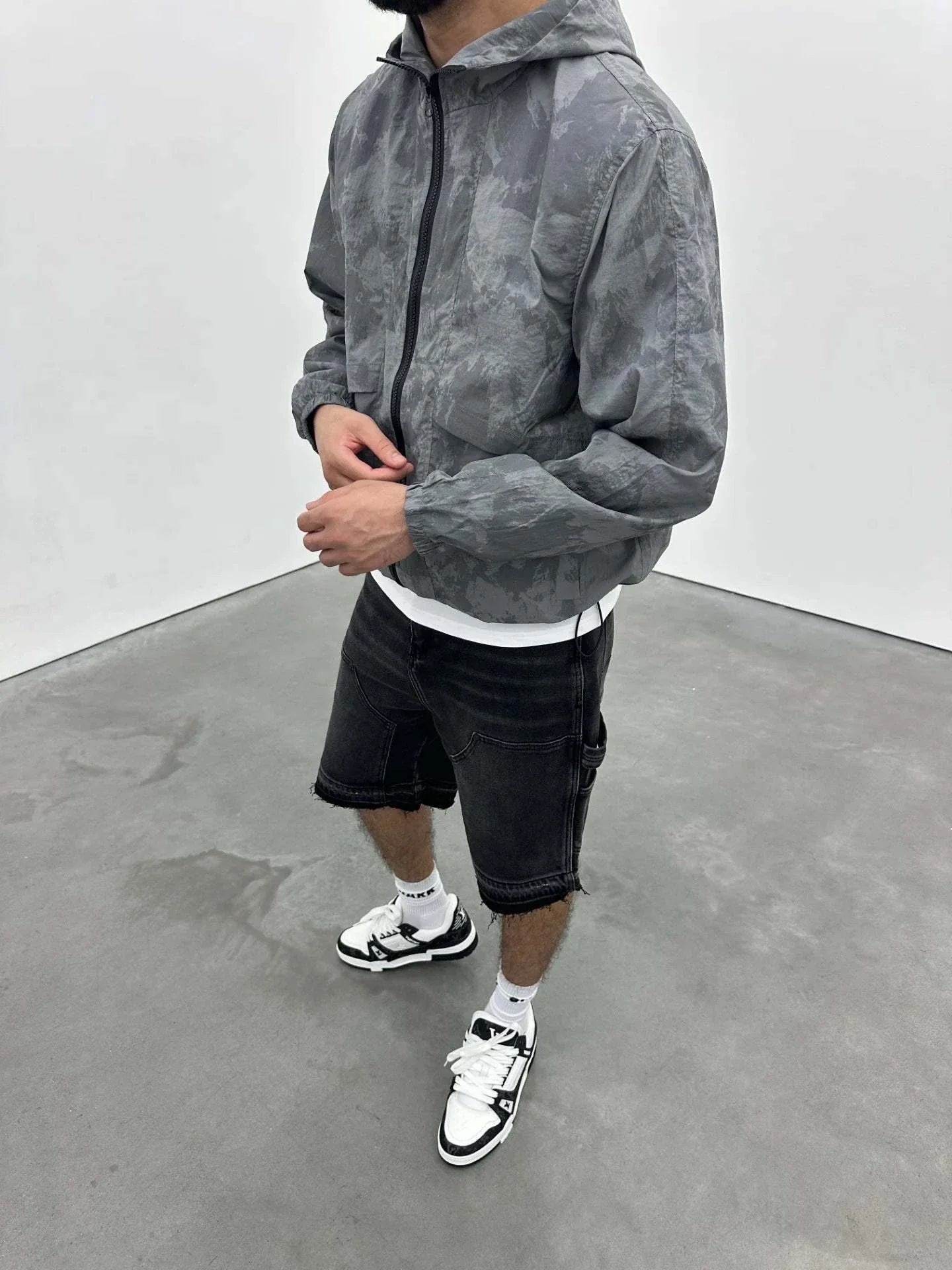 Siarr Venetian Windbreaker grey relaxed fit water repellent nylon jacket with hood and side slit pockets